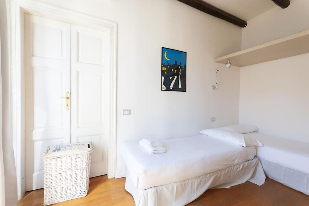 Appartamento Youhosty - Nerino 10 Milano